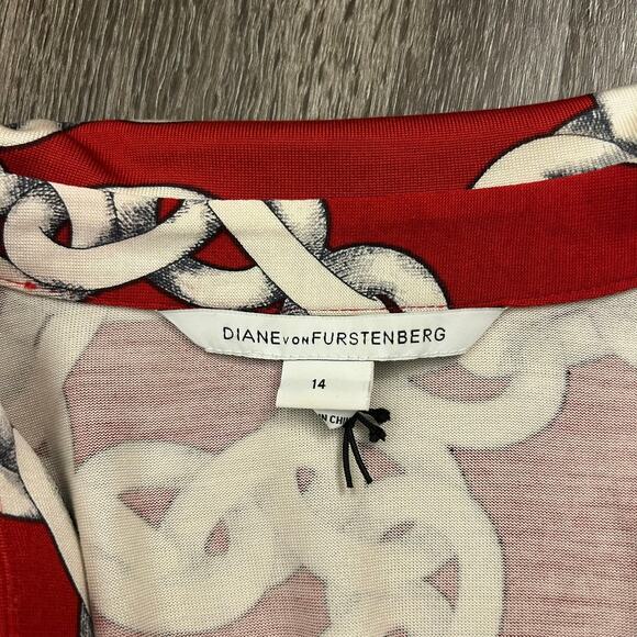 NWOT Diane Von Furstenberg New Jeanne Two Chains Deep Red Silk Wrap Dress Sz 14 - Picture 8 of 14
